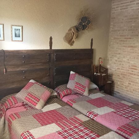 Casa Rural La Casa De Los Pollos Turrubuelo Ngoại thất bức ảnh